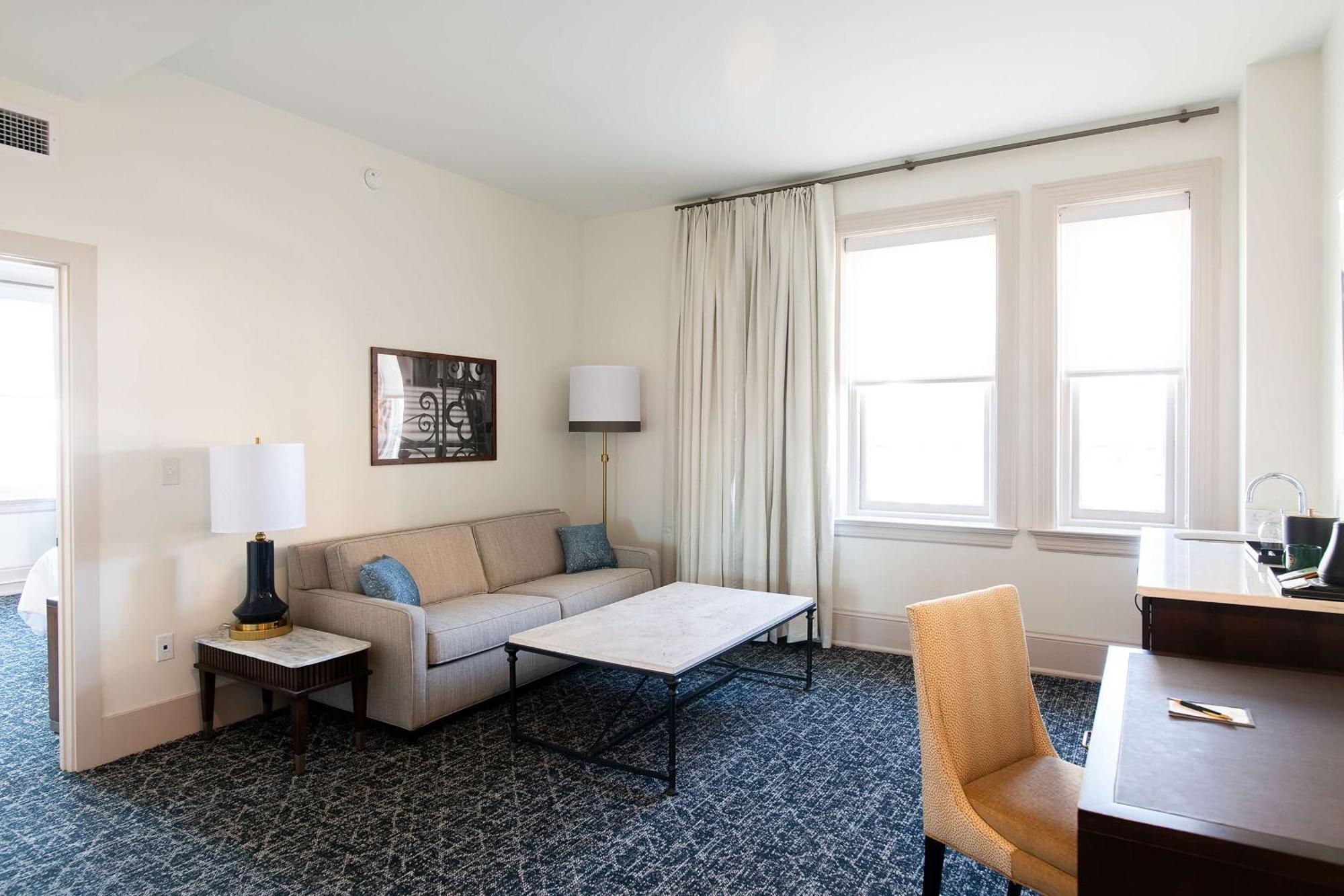 Hotel Petersburg, Tapestry Collection By Hilton Екстер'єр фото